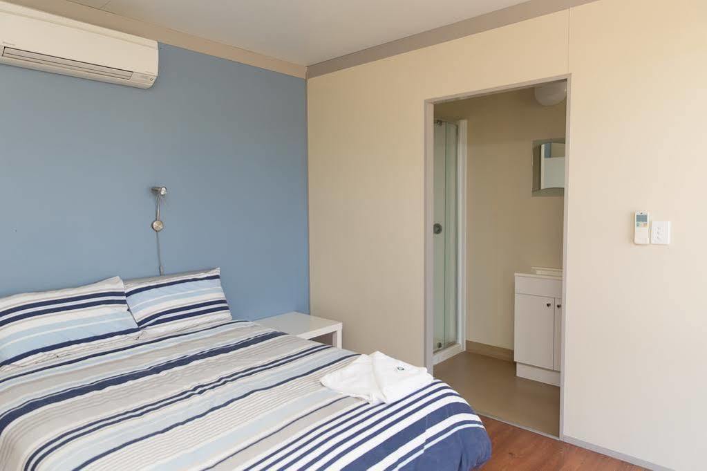 Merinda Village Hotel Bowen Zewnętrze zdjęcie